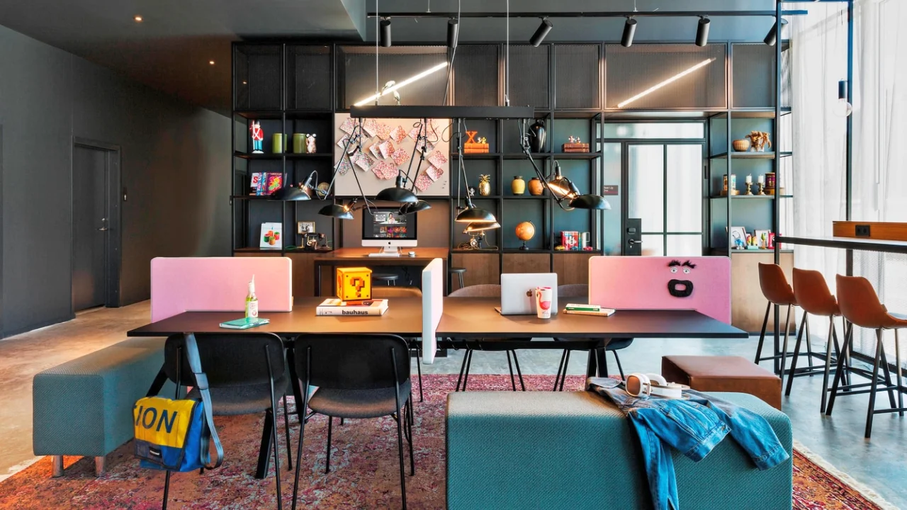 Moxy Copenhagen Sydhavnen